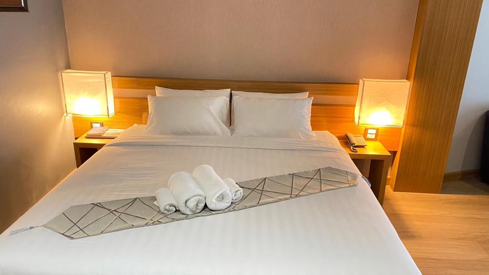 בורי ראם Buritel Hotel מראה חיצוני תמונה