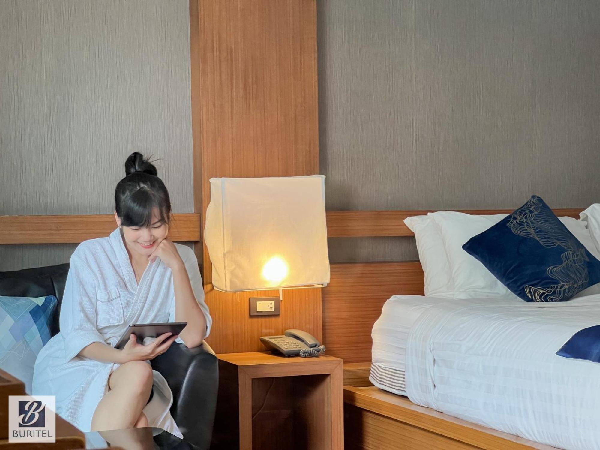 בורי ראם Buritel Hotel מראה חיצוני תמונה