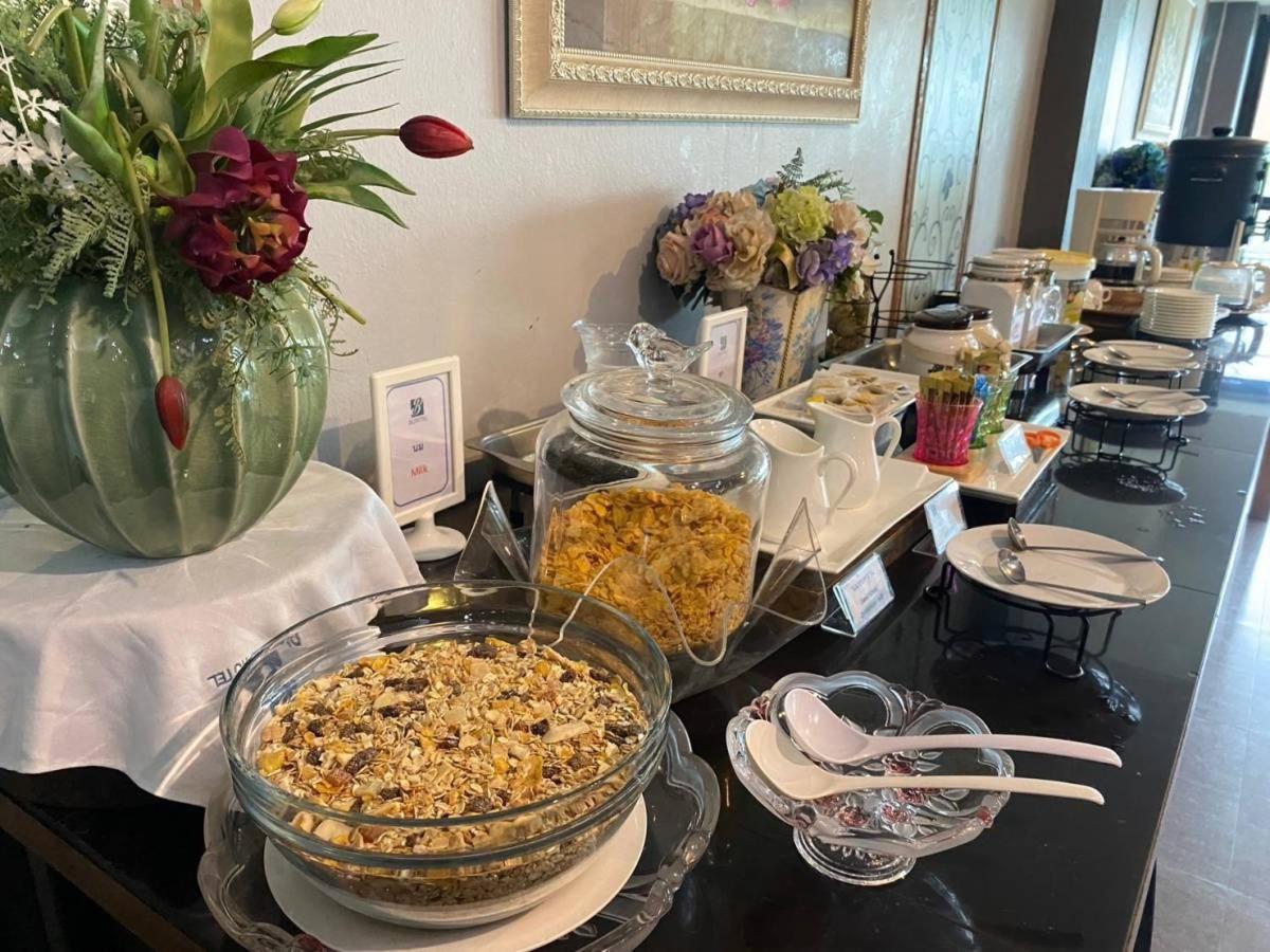 בורי ראם Buritel Hotel מראה חיצוני תמונה