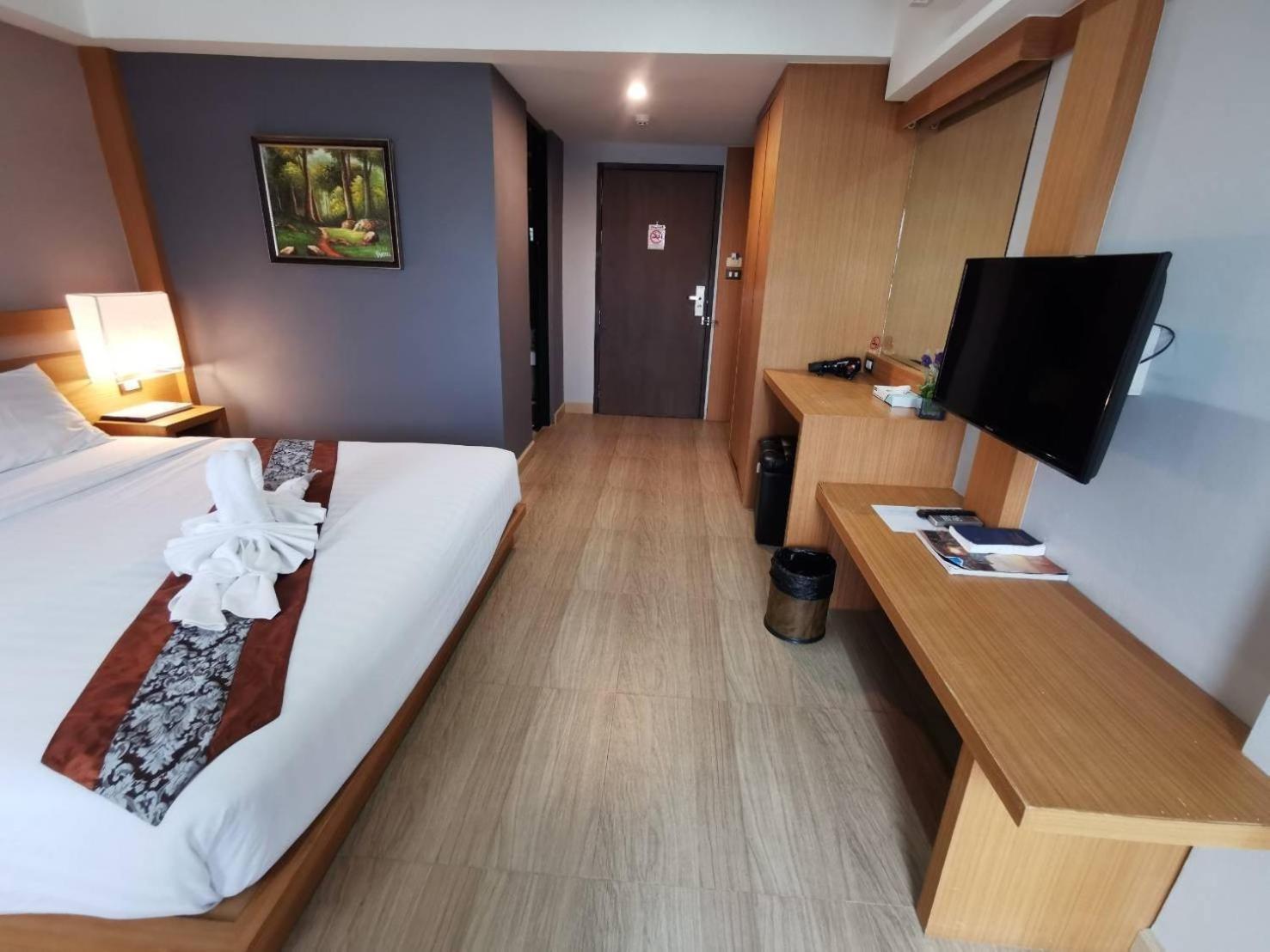 בורי ראם Buritel Hotel מראה חיצוני תמונה