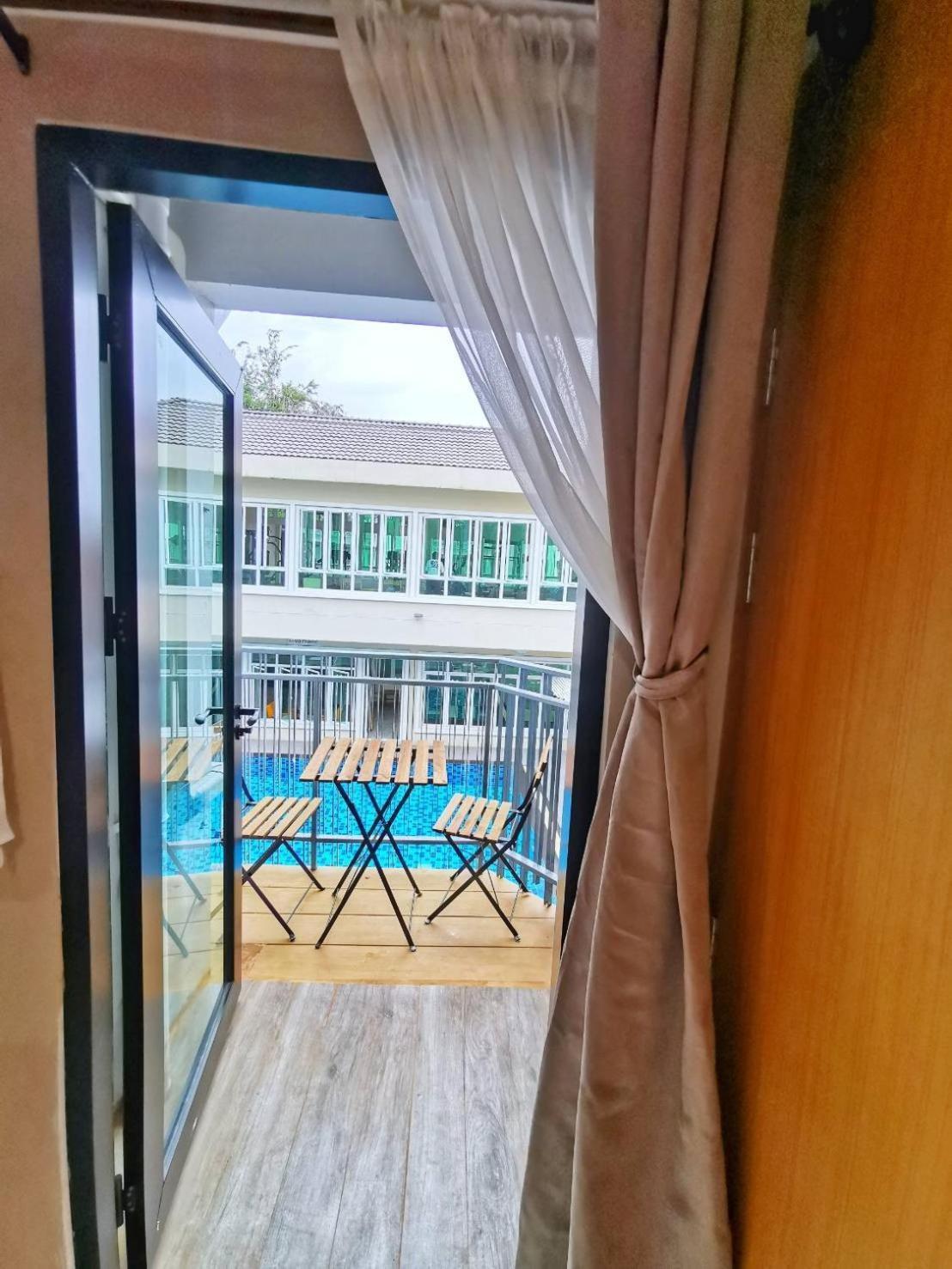 בורי ראם Buritel Hotel מראה חיצוני תמונה